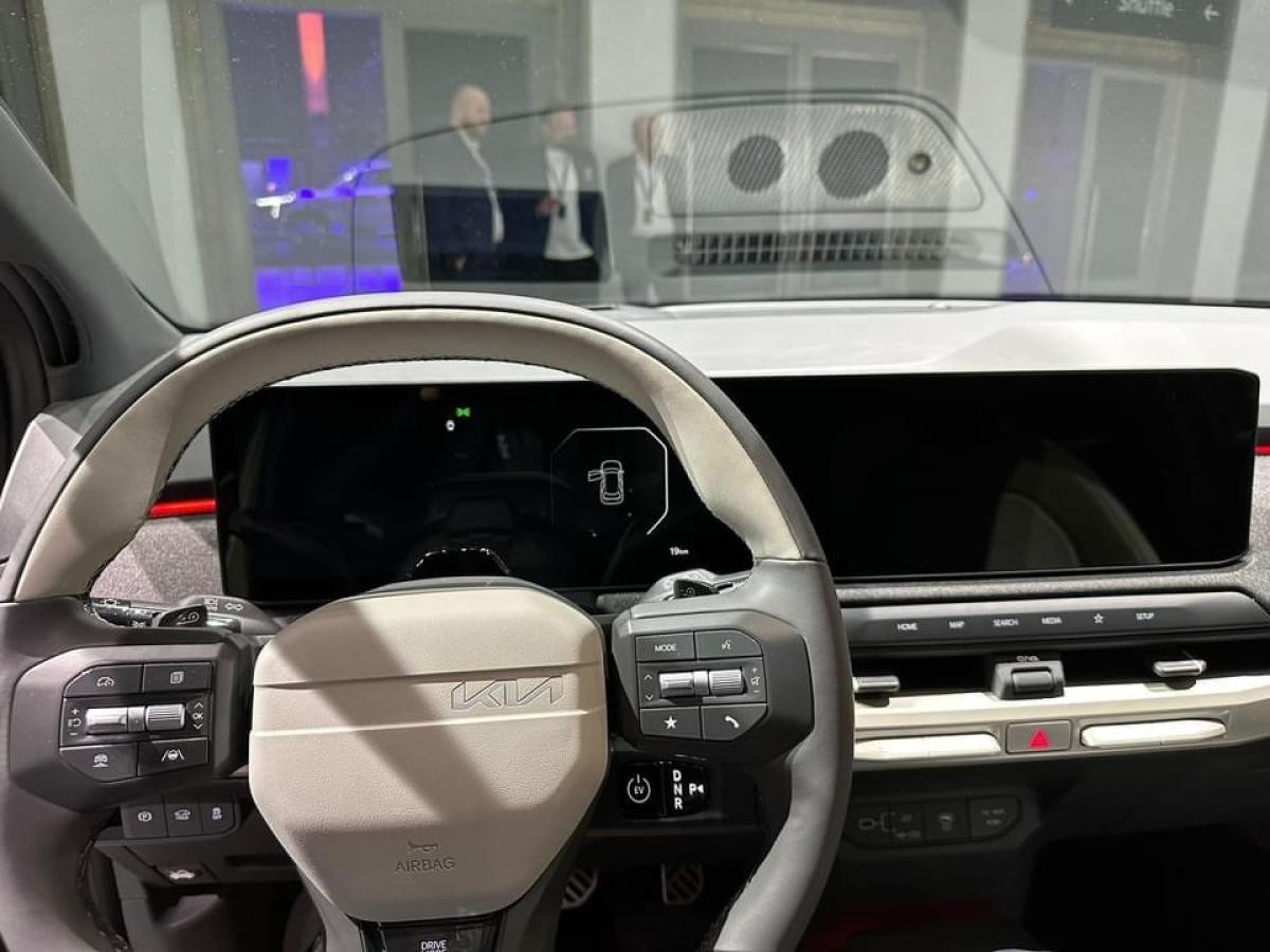 Kia EV3 81,h FWD Air *Wärmepumpe*Sitzheizung*