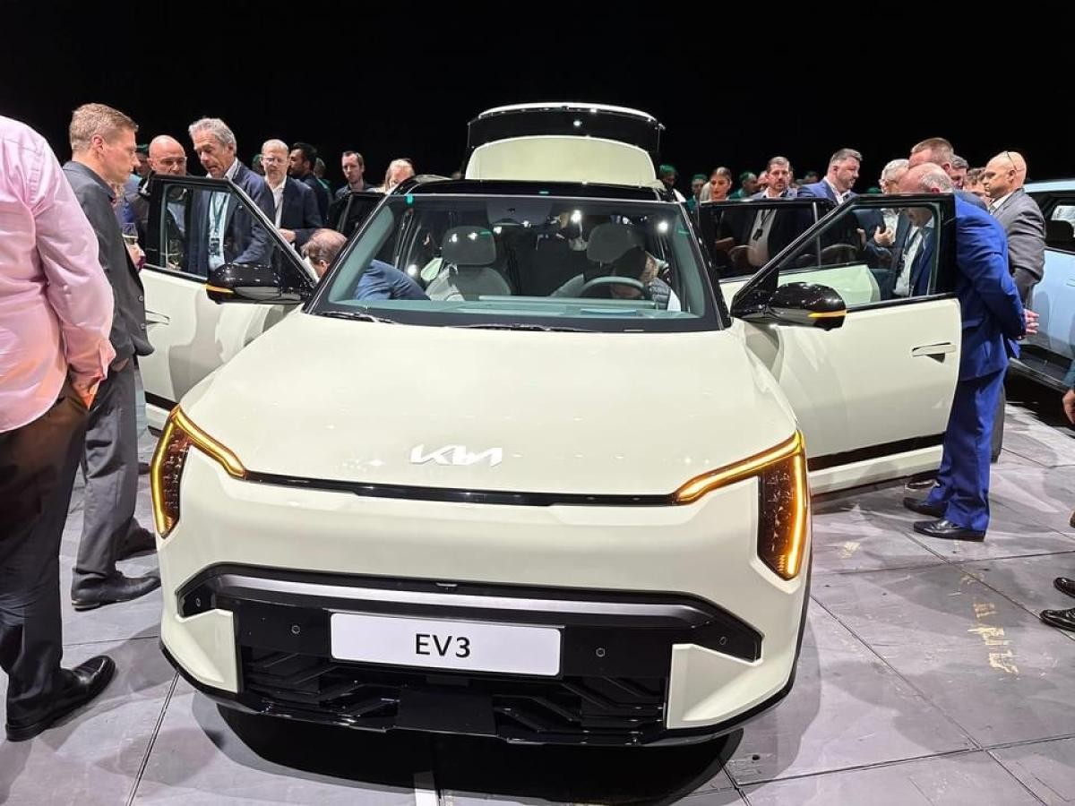 Kia EV3 81,h FWD Air *Wärmepumpe*Sitzheizung*