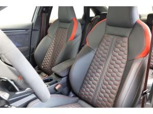 Audi RS3 Limousine TFSI quattro 280 km/h