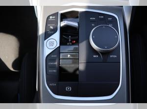 BMW 220 i Coupe/M-Sport/RFK/HiFi/Adapt. LED