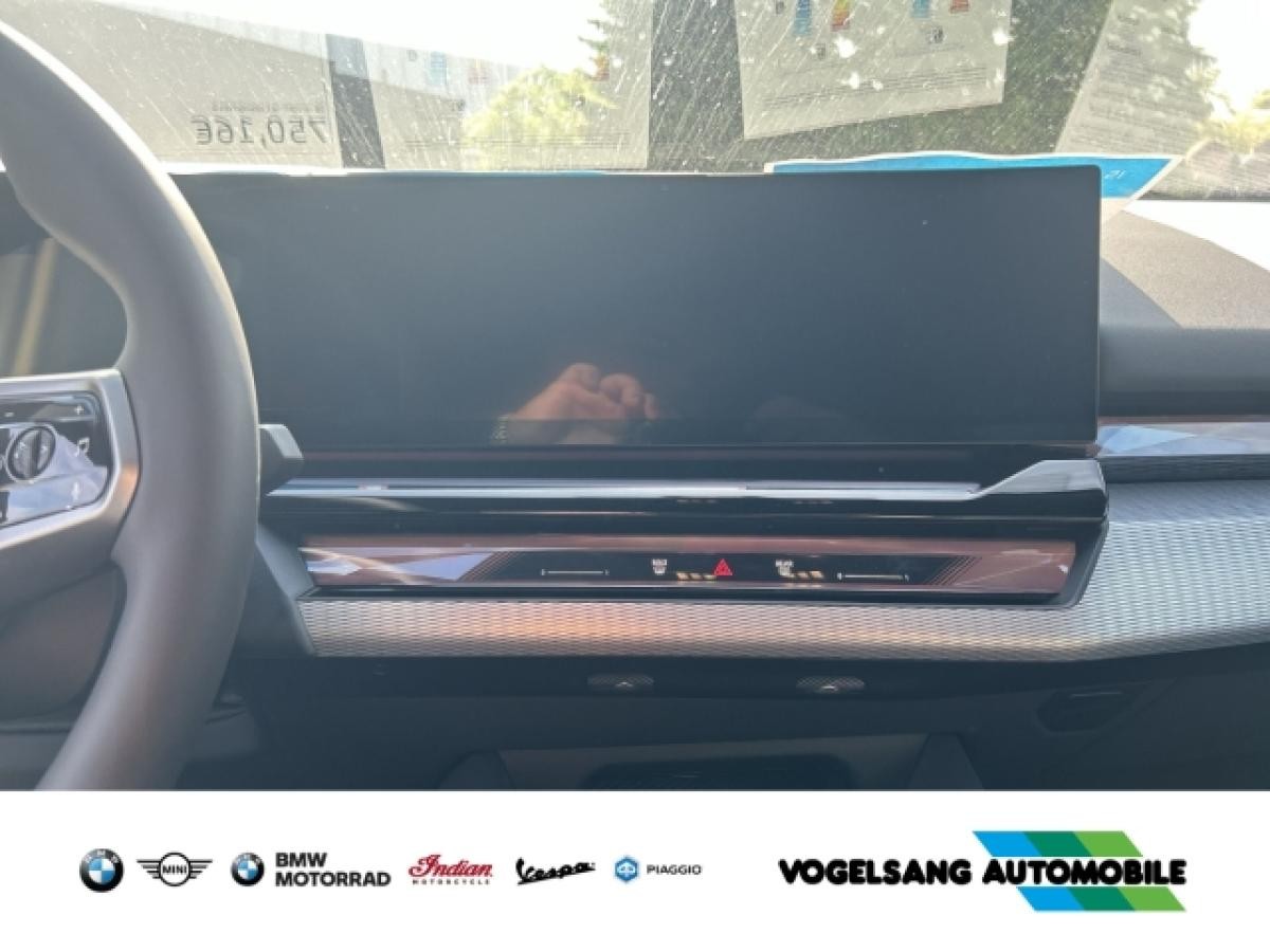 BMW i5 Baureihe Lim. (G60E)