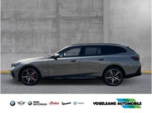 BMW i5 Baureihe Touring (G61E)