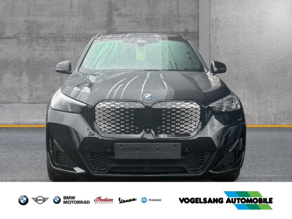 BMW iX1 Baureihe (U11E)