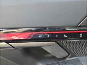 BMW i5 xDrive40 M Sportpaket Panorama Klimaaut.