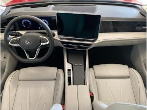 Volkswagen Passat 2.0 TDI Elegance*LEDER-hell*DCC*IQ.LIGHT*