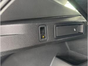 Volkswagen Tiguan R-Line 2,0 TDI DSG 4M*Nav*StHzg*AHK*Kam*Matrix*