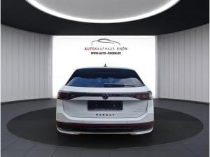 Volkswagen Passat R-Line Signature*Sitzklima*AHK*Pano*HuD*Harman Kardon