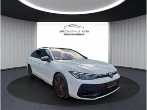 Volkswagen Passat R-Line Signature*Sitzklima*AHK*Pano*HuD*Harman Kardon