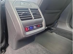 Volkswagen Passat R-Line Signature*Sitzklima*AHK*Pano*HuD*Harman Kardon