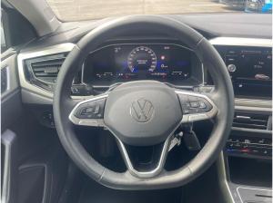 Volkswagen Polo Move 1.0 TSI Navi SHZ PDC LED