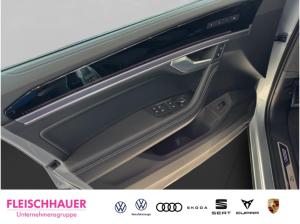 Volkswagen Touareg R-Line 3.0 TDI 4MOTION HUD PANO AHK LEDER