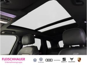 Volkswagen Touareg R-Line 3.0 TDI 4MOTION HUD PANO AHK LEDER