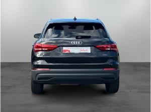 Audi Q3 40 TDI quattro S-tronic / MMI-Navi plus, RFK
