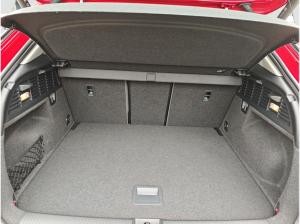 Audi Q2 advanced 35 TDI 5JGar virtual AHK sound+