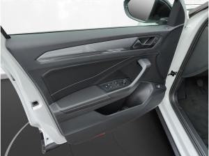 Volkswagen T-Roc Style 1.5 l TSI Navi, IQ Drive/Light