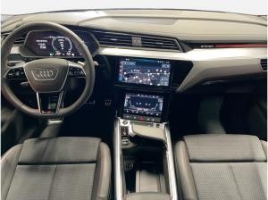 Audi Q8 e-tron Sportback 50 quattro S line ACC STH