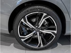 Volvo V60 B4 Plus Dark