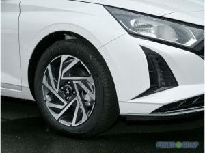 Hyundai i20 TREND DCT NAVI CAM SHZ LHZ CARPLAY KLIMA