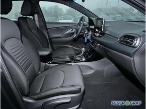 Hyundai i30 ADVANTAGE DCT NAVI CAM LED SHZ LHZ CARPLAY