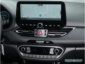 Hyundai i30 ADVANTAGE DCT NAVI CAM LED SHZ LHZ CARPLAY