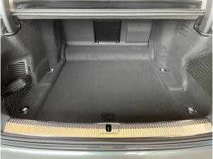 Audi S8 AHK, Pano-Glasdach, B&O Sound, Standhzg., Nachtsicht, Digitales Matrix Licht