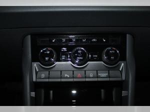 Skoda Karoq Tour 2,0 TDI DSG AHK Matrix NAVI ACC