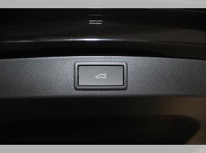 Skoda Karoq Tour 2,0 TDI DSG AHK Matrix NAVI ACC