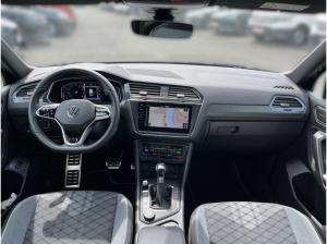 Volkswagen Tiguan Allspace R-Line 2.0TSI 4M DSG / Pano, AHK