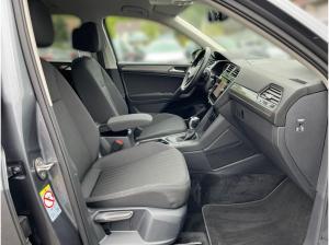 Volkswagen Tiguan Allspace Life 1.5TSI DSG / Navi, AHK, LED