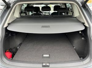 Volkswagen Tiguan Allspace Life 1.5TSI DSG / Navi, AHK, LED