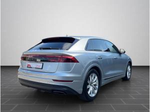 Audi Q8 55 TFSI e 360°KAMERA AHK OPTIK SCHWARZ+ MATRIX