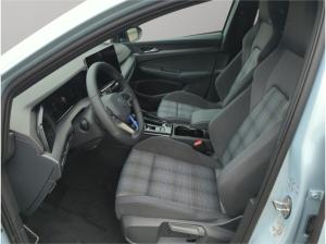 Volkswagen Golf VIII GTE 1.5 eHybrid DSG AHK,NAV,RFK,SHZ,Matrix-LED
