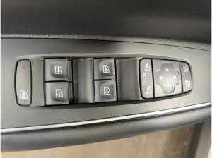 Renault Koleos INITIALE PARIS 4-WD 2.0 DCI 185 UPE:55.80