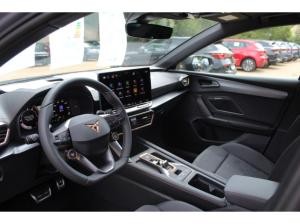 Cupra Leon Sportstourer 2.0 TSI DSG 4Drive VZ PANO AHK DCC SHZ GRA 19