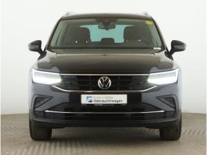 Volkswagen Tiguan 1.5 TSI Active *Pano*LED*RFK*Navi*AppleCar*
