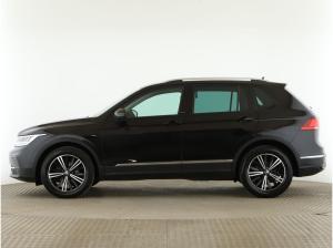 Volkswagen Tiguan 1.5 TSI Active *Pano*LED*RFK*Navi*AppleCar*