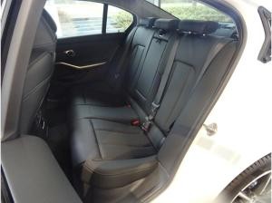 BMW 330 e Limousine ab Lager! 0,5% Versteuerung!