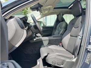 Volvo XC60 B5 B AWD ULTRA DARK - FACELIFT - Mj26 - Inkl. Anhängekupplung! Sofort lieferbar