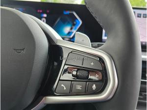 BMW 330 330e Touring Automatic Navi Tempom.aktiv Bluetooth PDC MP3 Schn.