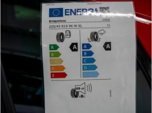 Skoda Karoq Sportline 2.0 TSI DSG 4x4 ACC Pano SpurH