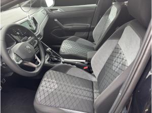 Volkswagen Taigo R-Line 1.5 TSI OPF DSG AHK, IQDrive,BlackStyle, RFK