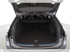 Volkswagen Passat 2.0 TDI DSG 4MOTION - R-Line BlackStyle-Pano-DiscoverPro-HarmanKardon-Standheizung