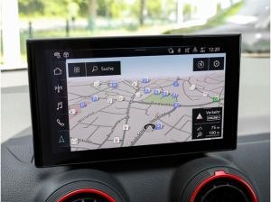 Audi Q2 35 TFSI 	 2 x S line ACC Matrix Pano AHK virtual LM19