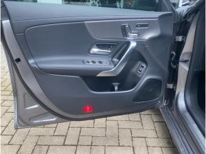 Mercedes-Benz CLA 200 SB Progressive Night Pano Multibeam 360°