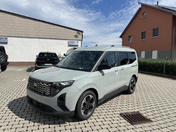 Ford Tourneo Courier BEV Titanium KAMERA PDC SITZHEIZ.