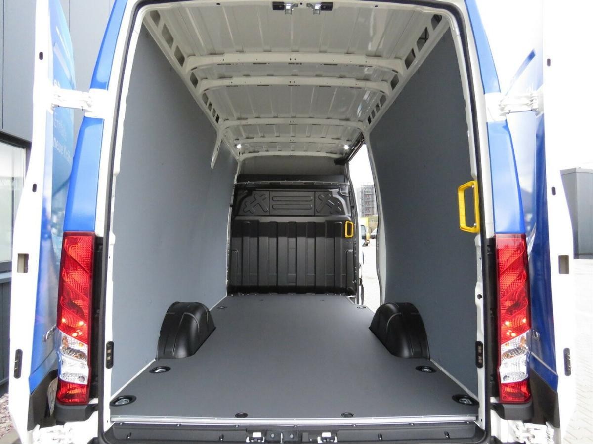 Iveco Daily 35S14EV / 3 5 t Anhängelast