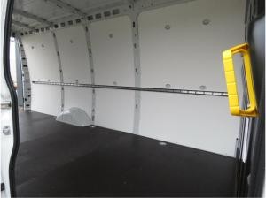 Iveco Daily 35S14EA8V / Automatik / Laderaumverkl.