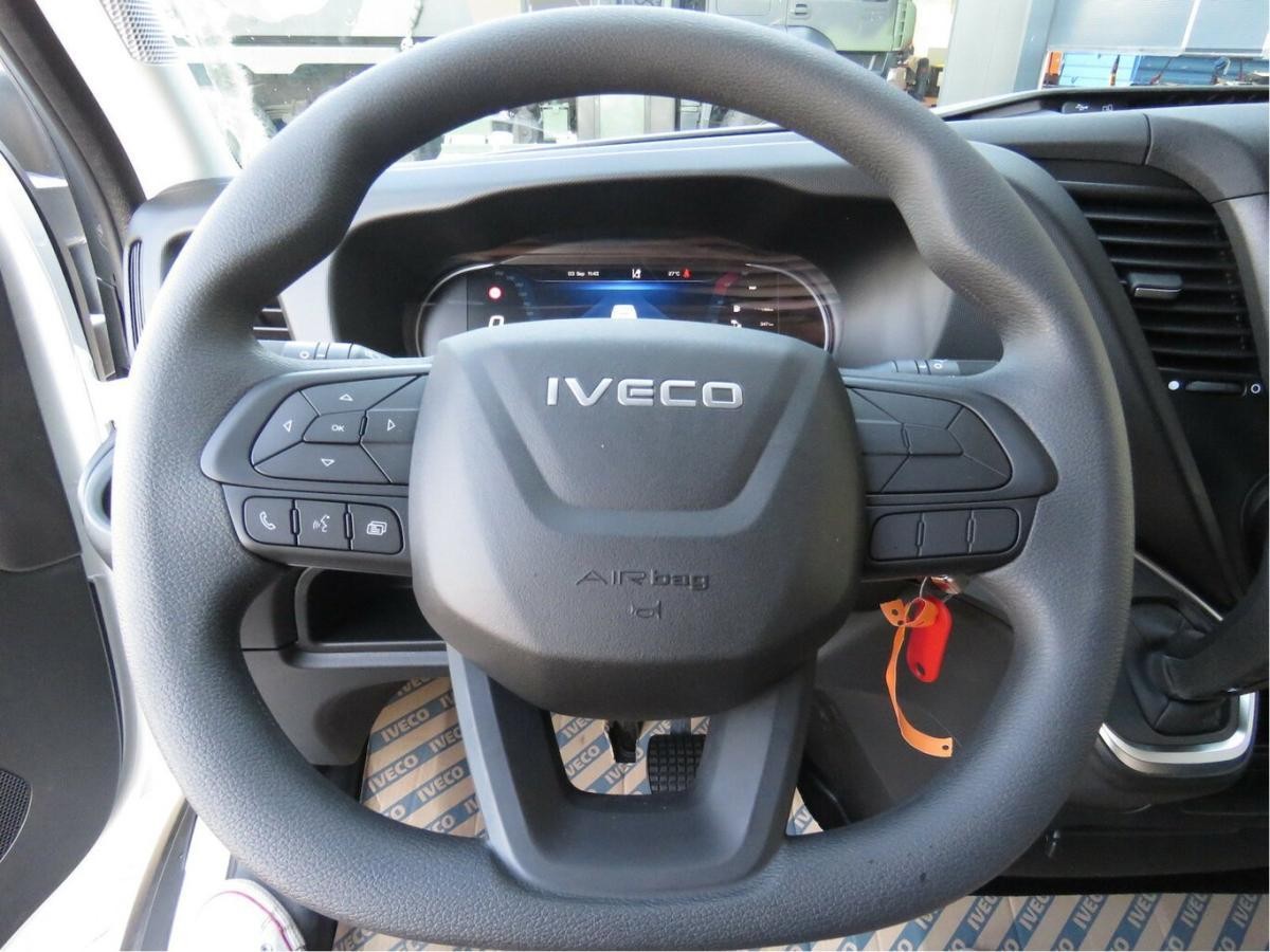 Iveco Daily 35S16A8V / Modelljahr 2024