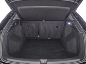 Audi Q4 e-tron 45 V-Cockpit/Navi/AHK/Alu19/R-Kamera