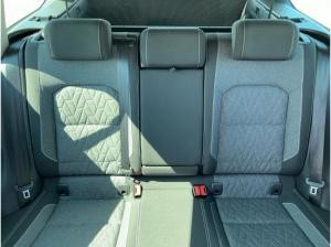 Volkswagen Passat Variant 1.5 TSI Business DSG Navi LED Shz